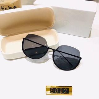 Mắt kinh nửa viền