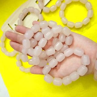 chuỗi đeo tay phong thủy hạt đá thạch anh hồng