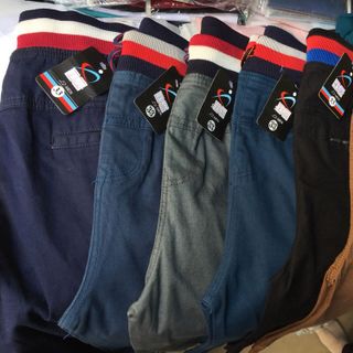Quần short kaki lưng thun vải co giãn