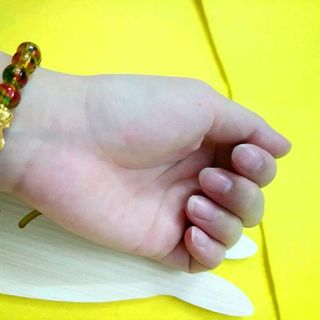 chuỗi đeo tay phong thủy hạt đá 8li mix mặt tỳ hưumàu y hình giá sỉ 15k 1 chuỗi