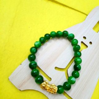 chuỗi xanh chuỗi đeo tay phong thủy hạt đá 8li mix mặt tỳ hưu mẫu màu y hình giá sỉ 15k 1 chuỗi