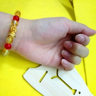 chuỗi đeo tay phong thủy hạt đá 8li mix mặt tỳ hưu mẫu màu y hình giá sỉ 15k 1 chuỗi