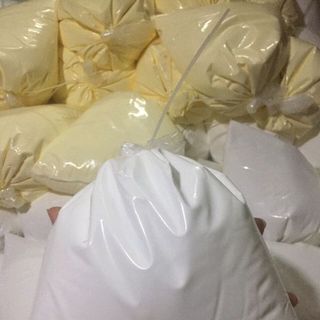 Kem ký body siêu trắng