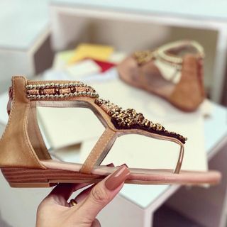 Giày sandal