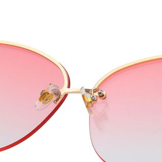 Kính mát thời trang nữ thiết kế độc đáo chống tia cực tím 105