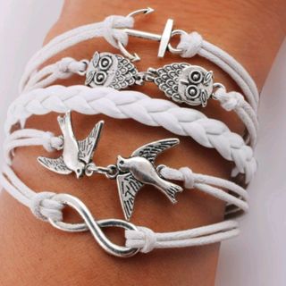 Vòng tay da nhiều tầng phong cách mới