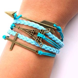 Vòng tay da nhiều tầng phong cách mới