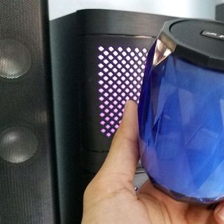 Loa Bluetooth Fenda W8 Likenew