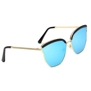 Kính mát thời thời trang nữ thiết kế mới lạ bảo vệ đôi mắt bạn 108