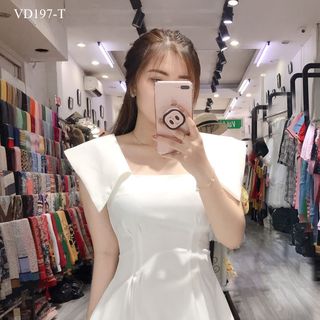 ĐẦM CÁNH TIÊN THẮT NƠ LƯNG