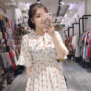 ĐẦM HOA CỔ NƠ PHỐI BÈO