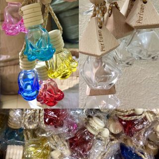 Lọ đựng tinh dầu treo xe treo phòng hình hoa hồng