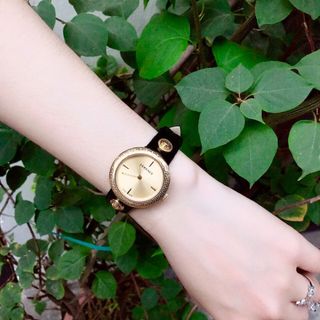 đồng hồ Ves nữ hàng mới