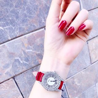 đồng hồ Chopardd diamond nữ màu đỏ