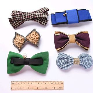 kẹp tóc đủ kiểu ngẫu nhiên