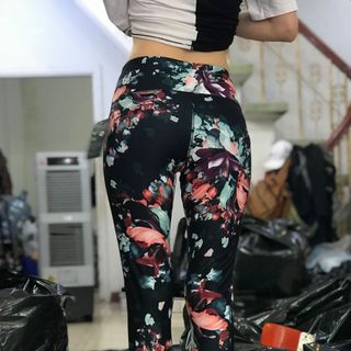 Quần màu mè thể thao