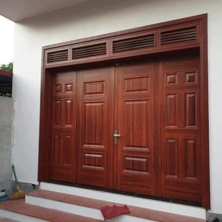 Cửa cổng chính chất liệu thép vân gỗ 184