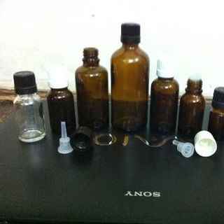 Sỉ lọ thủy tinh nâu nắp bóp giọt nắp nhỏ giọt đen vàng nắp xịt dung tích 10ml