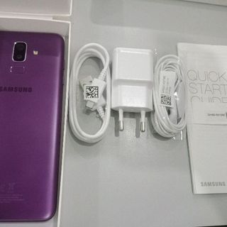 Điện thoại Ss j8 2018 máy đẹp keng đã khui siêu phụ kiện chưa bung