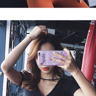 Áo tập croptop xoắn