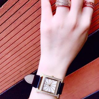đồng hồ nữ Herme siêu sang