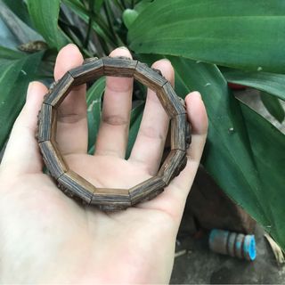 12 con giáp trầm hương sánh chìm