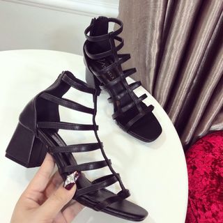 Giày sandal rọx