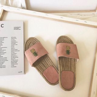 Dép quả dứa cute
