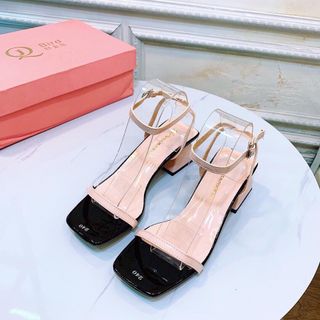 Giày sandal gót vuông thấp