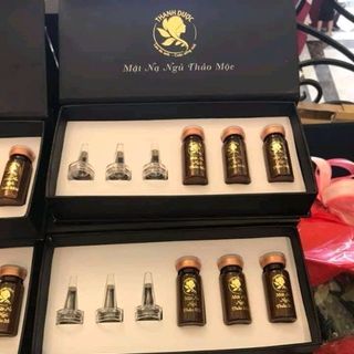 MẶT NẠ NGỦ TRỊ MỤN NÁM