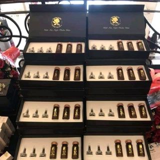 MẶT NẠ NGỦ TRỊ MỤN NÁM