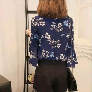 bộ đồ nữ họa tiết hoa