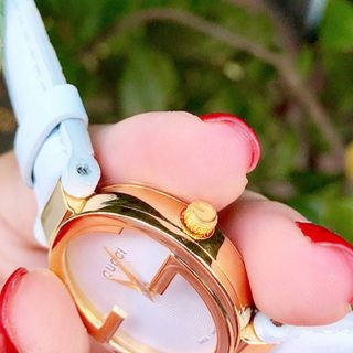 Đồng hồ nữ Guccism