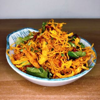Khô gà lá chanh