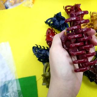 kẹp tóc càng cua lớn nhiều màu