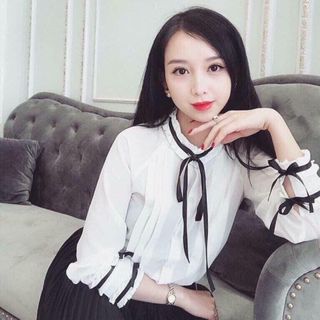 Sơ mi nơ hot girl