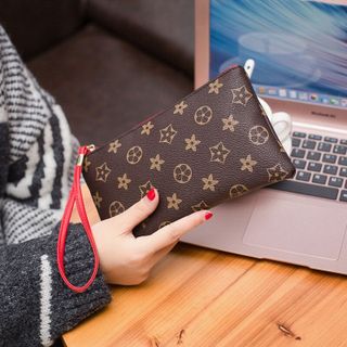 Ví ngang cầm tay Vouis Luittons dây màu