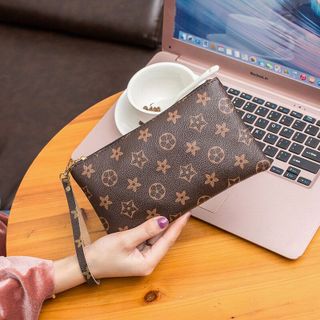 Ví cầm tay Vouis Luittons dây đơn