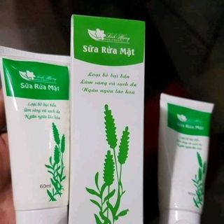 sữa rửa mặt