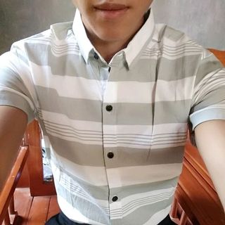 sơ mi tay ngắn