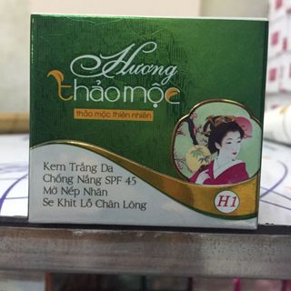 Hương Thảo Mộc kem trắng da chống nắng