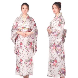 Yukata kimono Nhật Bản hoa li ti