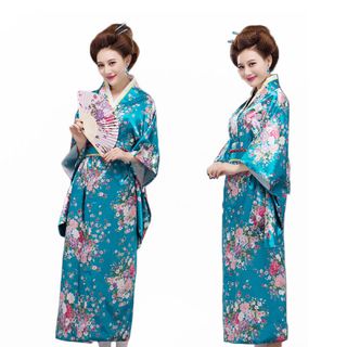 Yukata kimono Nhật Bản hoa li ti
