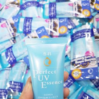 Kem chống nắng ESSENCE UV