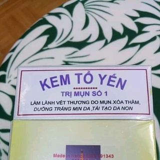 kem Tổ yến trị mụn