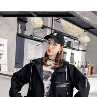 ÁO KHOÁC NAM ÁO KHOÁC NỮ CÓ IN KÍ TỰ SAU LƯNG