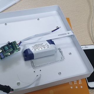 Ốp Nổi Viền vuông 186W Xanh Dương