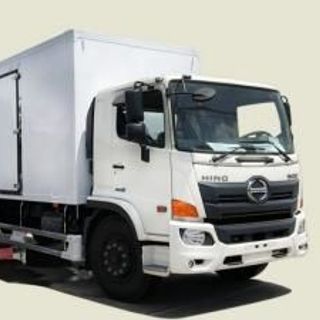 Xe tải Hino 8T3 thùng bảo ôn - FG8JPSB thùng 6m9 trả góp 370tr