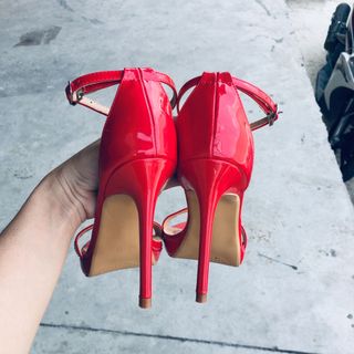 Sandal 11 phân quai mảnh - Da bóng - Màu Đỏ
