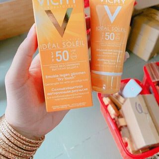 chống nắng vichy